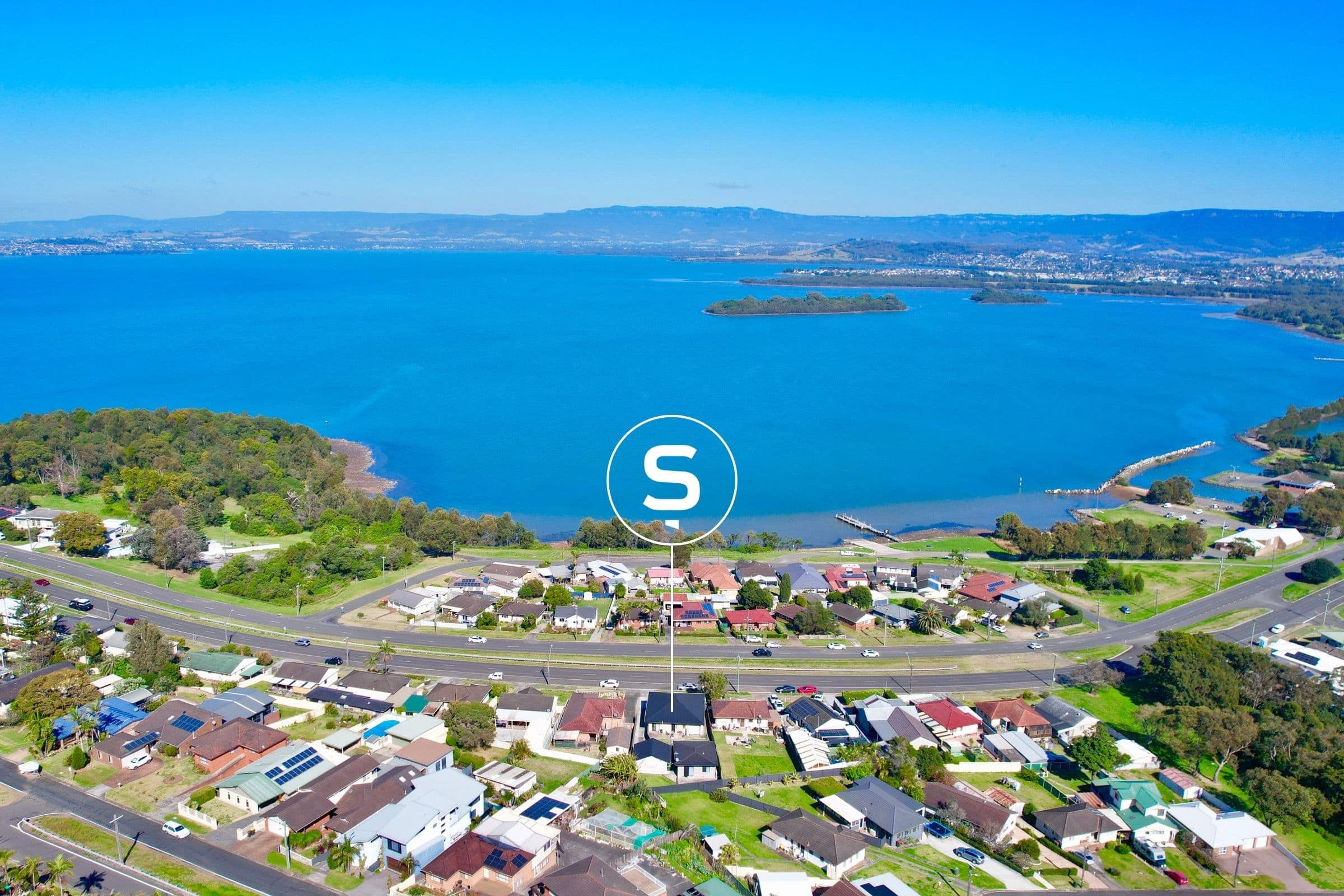 Dual Income Opportunity with Lake Views