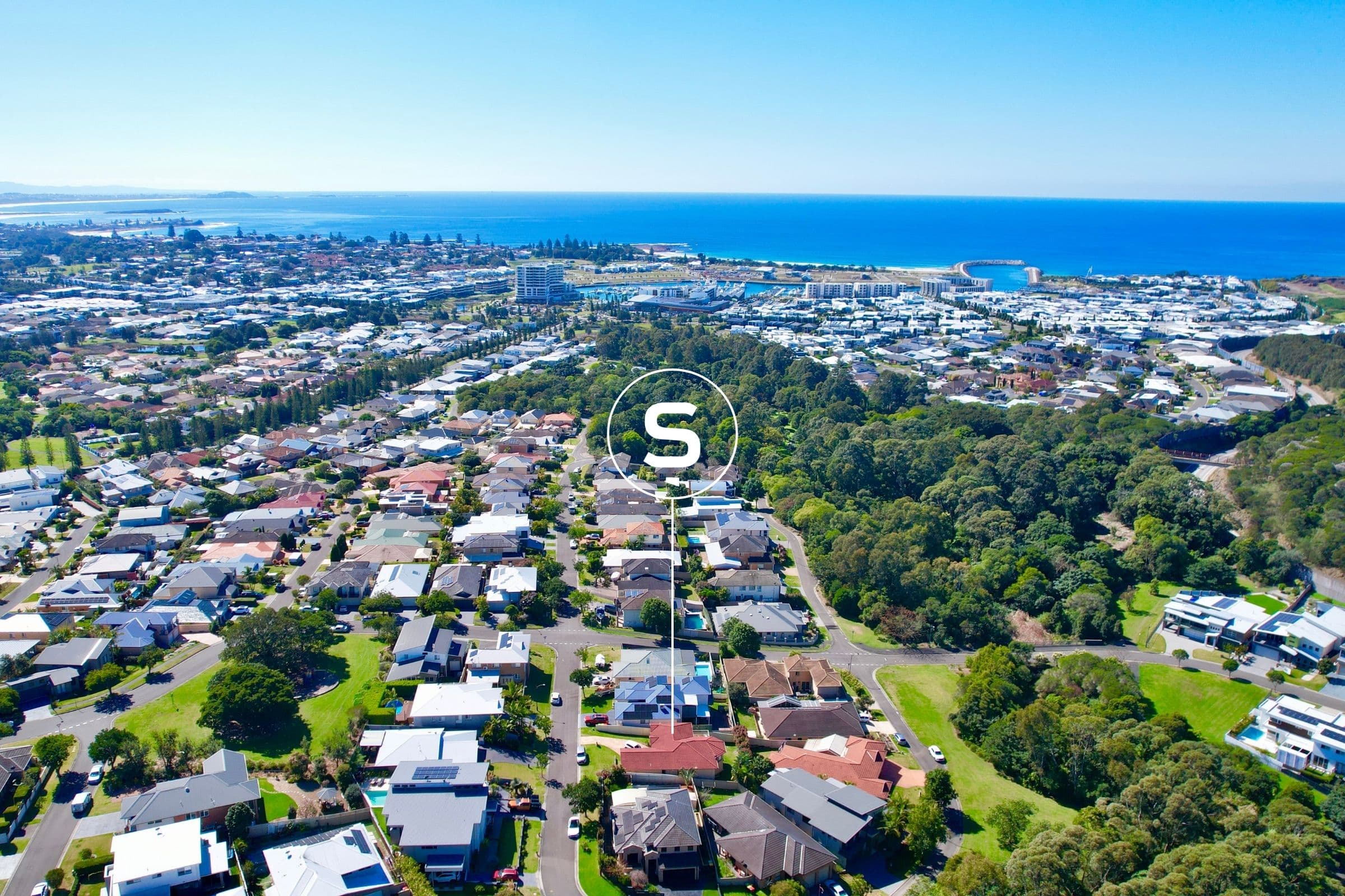 Easy-Care Living Moments from the Marina